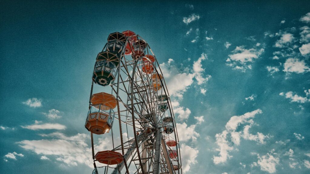 Gray and Brown Ferris Wheel